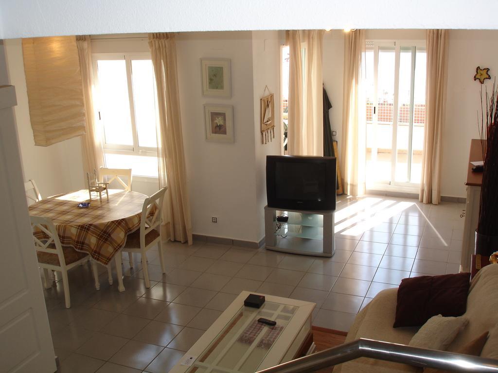Villamarina Apartments - Zand Properties Benidorm Værelse billede